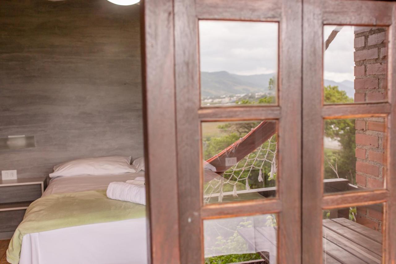 Pousada Colina Verde กาโรปาบา ภายนอก รูปภาพ